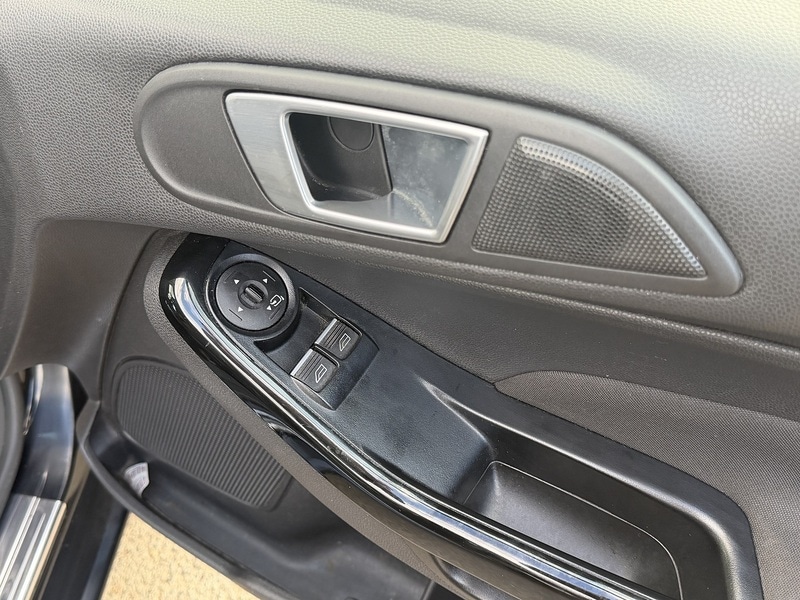 Used Ford Fiesta 2016 for sale - 78077240: Photo 66