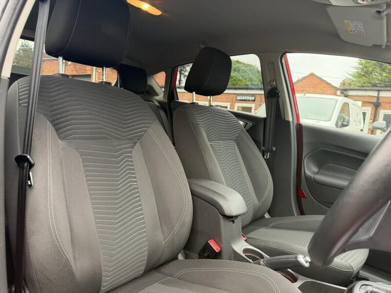 Used Ford Fiesta 2013 for sale - 77149438: Photo 40