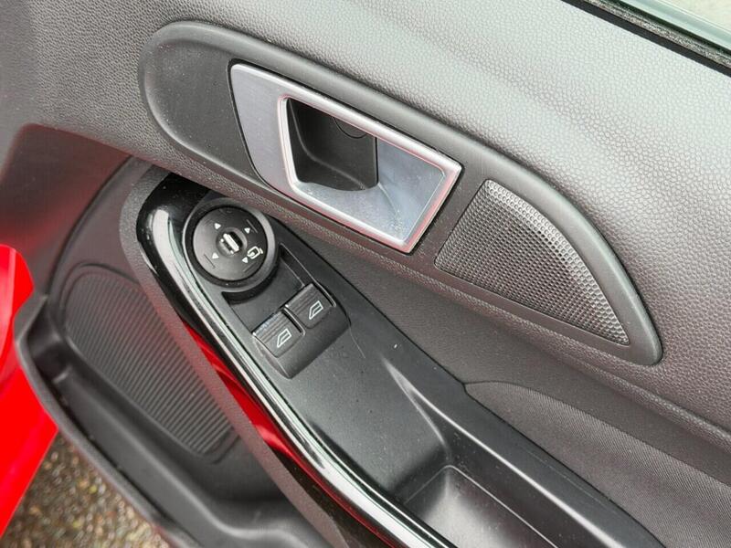 Used Ford Fiesta 2013 for sale - 77149438: Photo 47