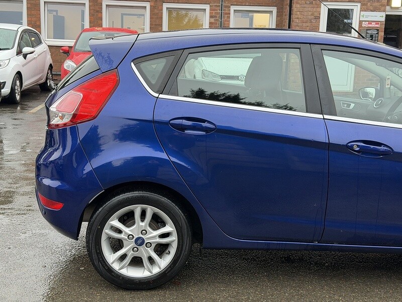 Used Ford Fiesta 2014 for sale - 77452653: Photo 11