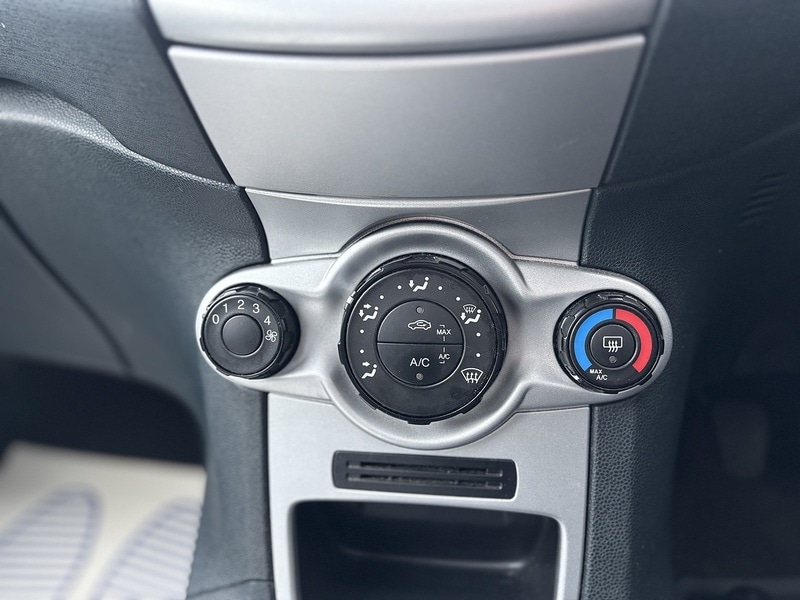 Used Ford Fiesta 2012 for sale - 77494313: Photo 23