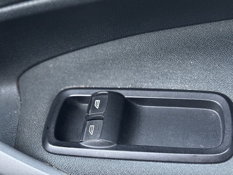 Used Ford Fiesta 2012 for sale - 77494313: Photo 28