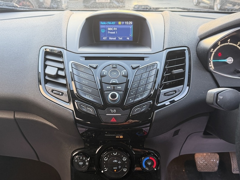 Used Ford Fiesta 2016 for sale - 77149325: Photo 24