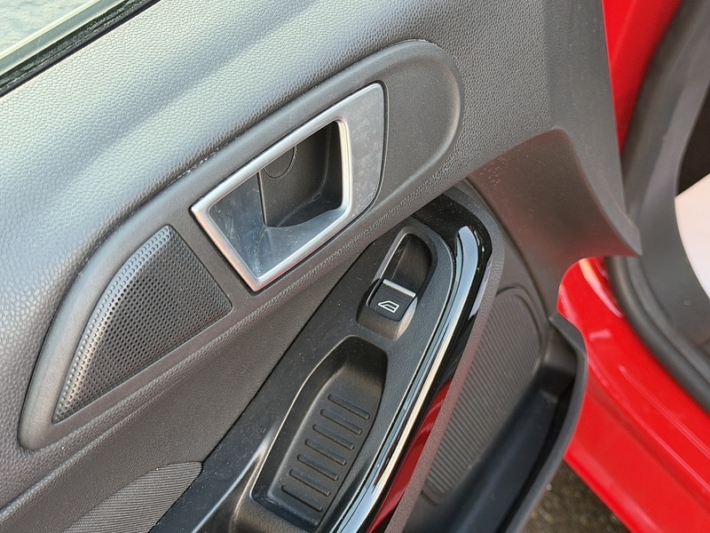 Used Ford Fiesta 2016 for sale - 77149325: Photo 40