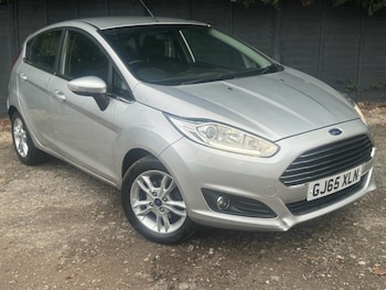 Used Ford Fiesta 2015 for sale - 76417178: Photo