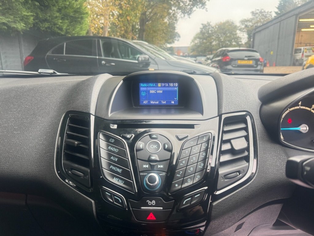 Used Ford Fiesta 2015 for sale - 76417178: Photo 31