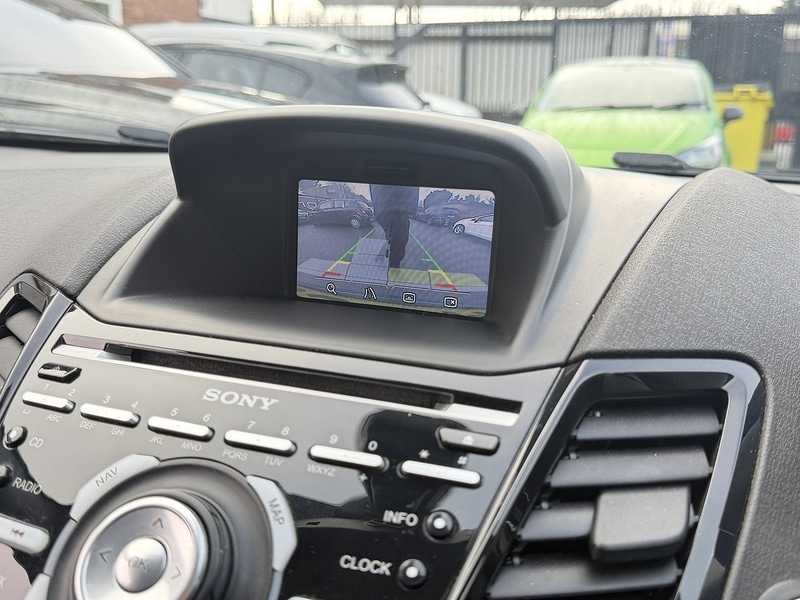 Used Ford Fiesta 2015 for sale - 77222993: Photo 12