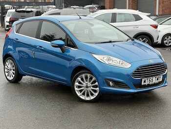 Used Ford Fiesta 2015 for sale - 77222993: Photo