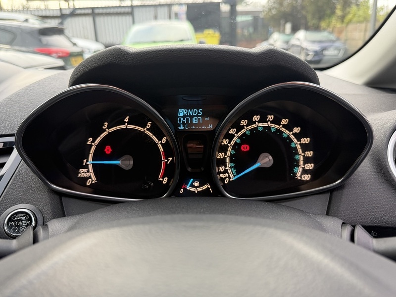 Used Ford Fiesta 2015 for sale - 77222993: Photo 26