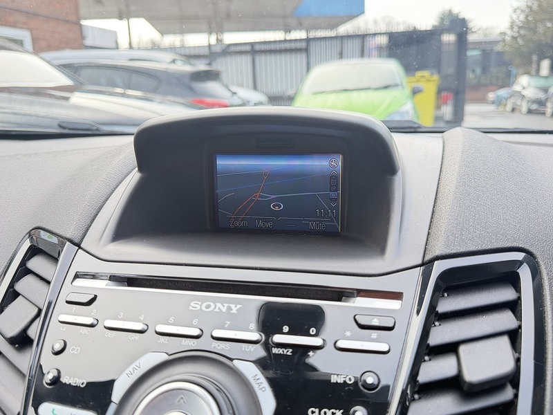 Used Ford Fiesta 2015 for sale - 77222993: Photo 32