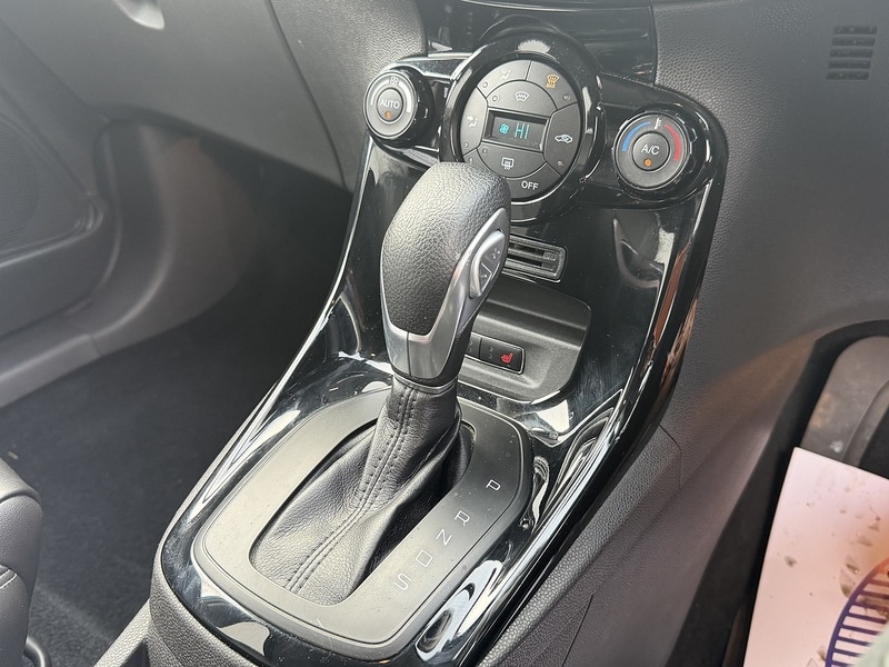 Used Ford Fiesta 2015 for sale - 77222993: Photo 33