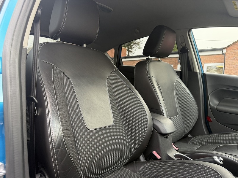 Used Ford Fiesta 2015 for sale - 77222993: Photo 41