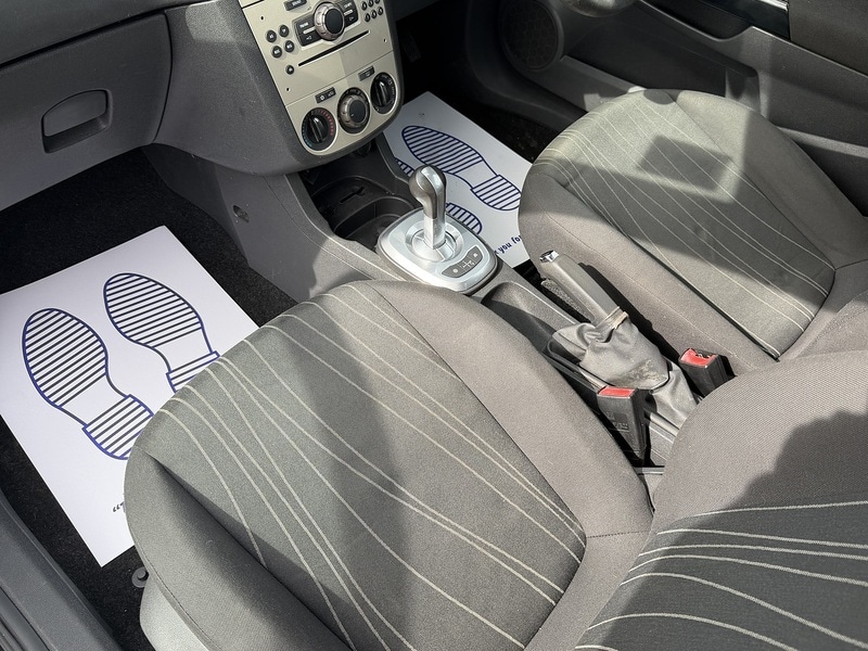 Used Vauxhall Corsa 2008 for sale - 78207352: Photo 40