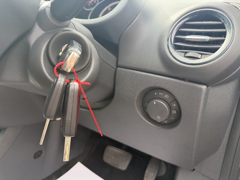 Used Vauxhall Corsa 2008 for sale - 78207352: Photo 51