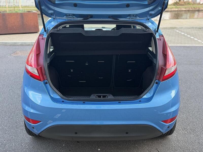 Used Ford Fiesta 2010 for sale - 77149360: Photo 16