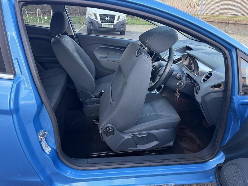 Used Ford Fiesta 2010 for sale - 77149360: Photo 25