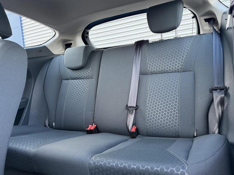 Used Ford Fiesta 2010 for sale - 77149360: Photo 31