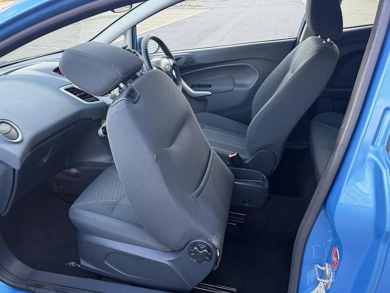 Used Ford Fiesta 2010 for sale - 77149360: Photo 32