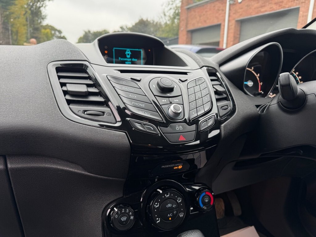 Used Ford Fiesta 2014 for sale - 76280138: Photo 39