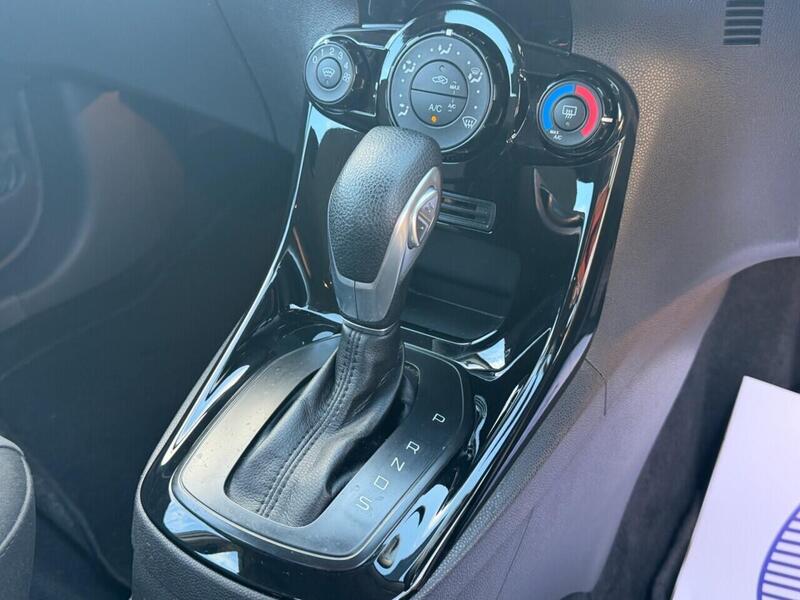 Used Ford Fiesta 2015 for sale - 77149444: Photo 28