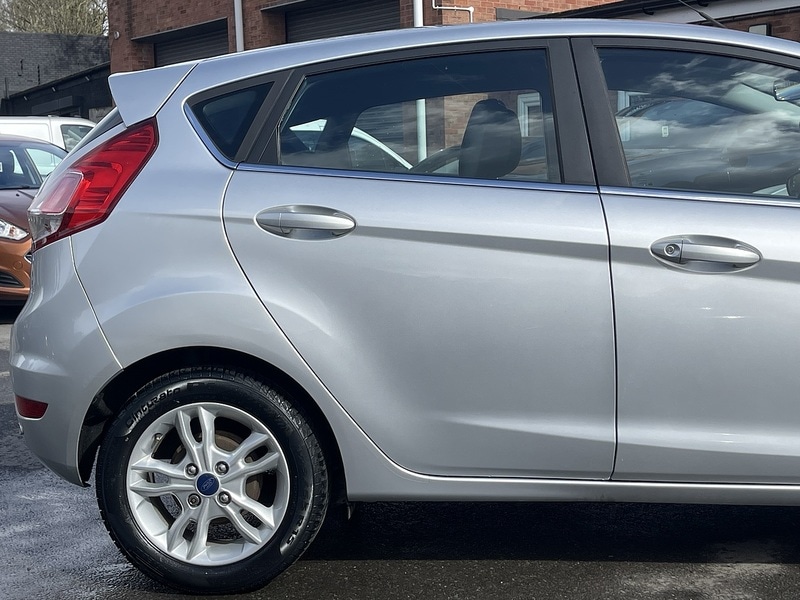 Used Ford Fiesta 2014 for sale - 78012723: Photo 14