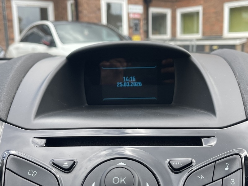 Used Ford Fiesta 2014 for sale - 78012723: Photo 37