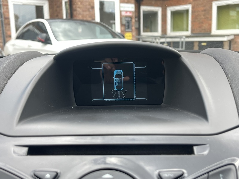 Used Ford Fiesta 2014 for sale - 78012723: Photo 38