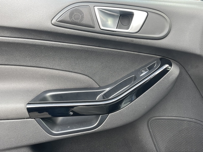 Used Ford Fiesta 2014 for sale - 78012723: Photo 39