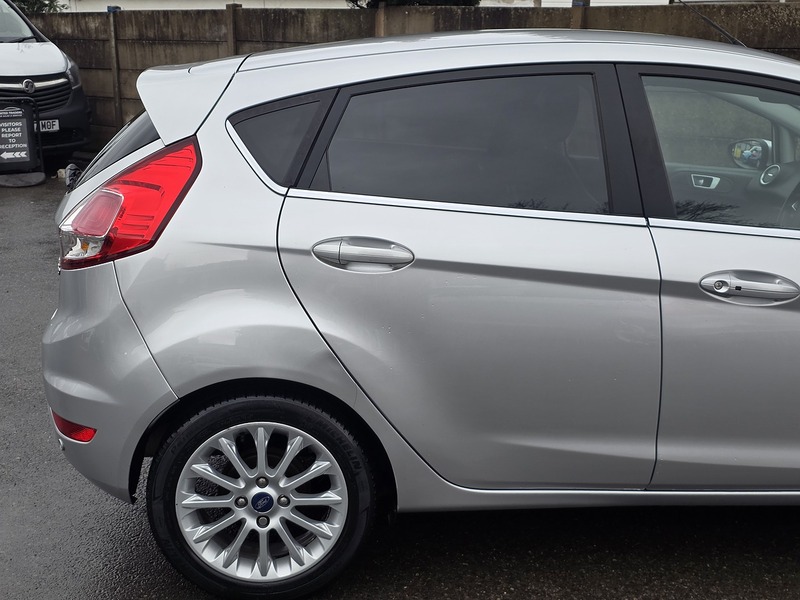 Used Ford Fiesta 2014 for sale - 78012723: Photo 7