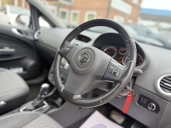 Used Vauxhall Corsa 2011 for sale - 78247745: Photo