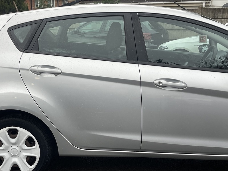 Used Ford Fiesta 2009 for sale - 77335645: Photo 8