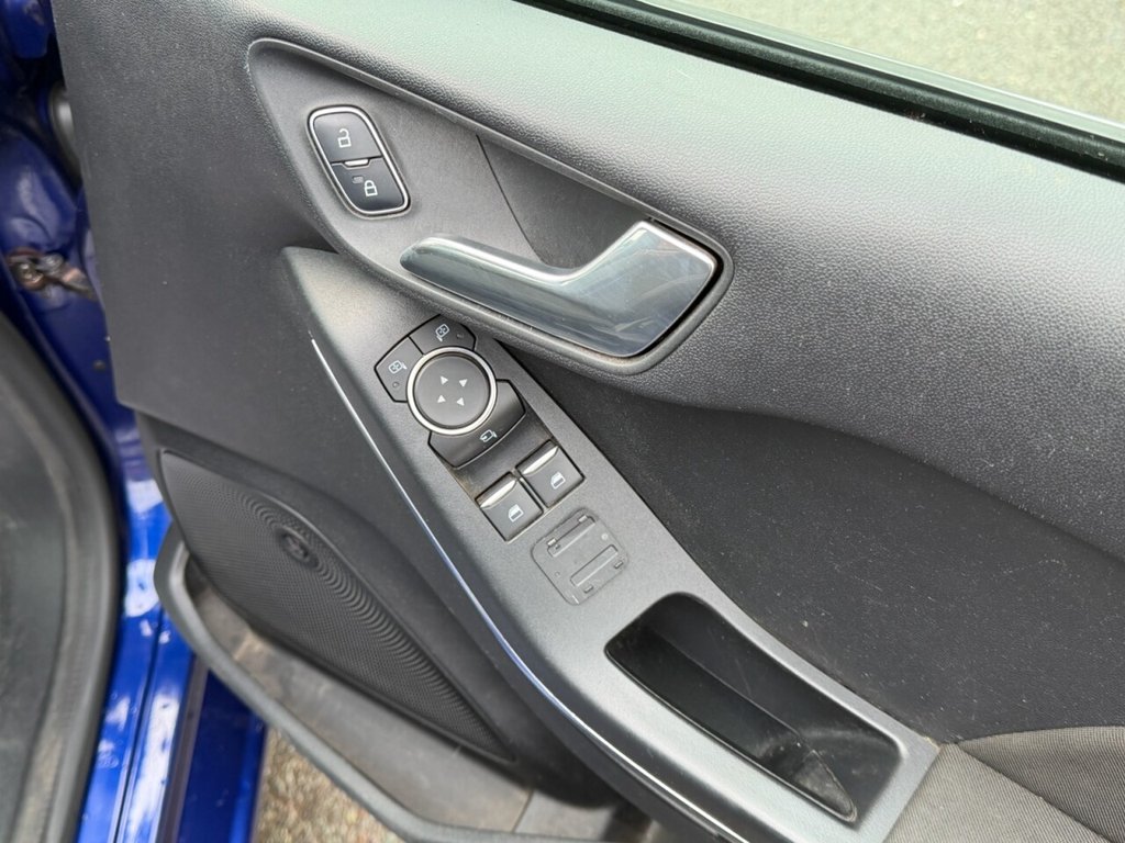 Used Ford Fiesta 2017 for sale - 76595899: Photo 34