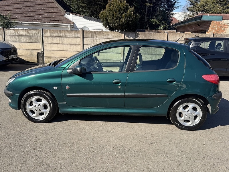 Used Peugeot 206 2000 for sale - 77937488: Photo 11