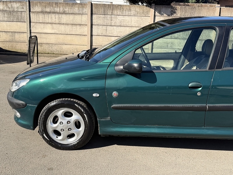 Used Peugeot 206 2000 for sale - 77937488: Photo 12