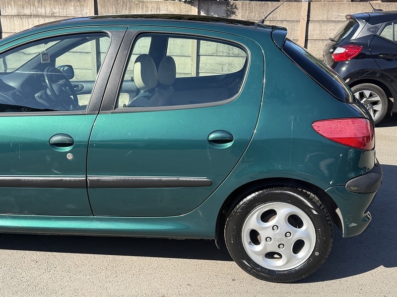 Used Peugeot 206 2000 for sale - 77937488: Photo 14
