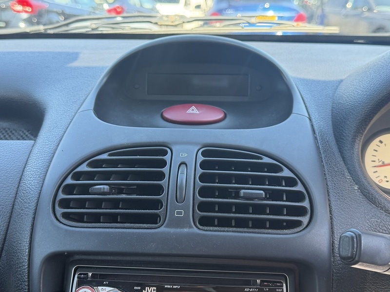 Used Peugeot 206 2000 for sale - 77937488: Photo 34