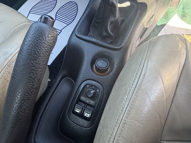 Used Peugeot 206 2000 for sale - 77937488: Photo 35