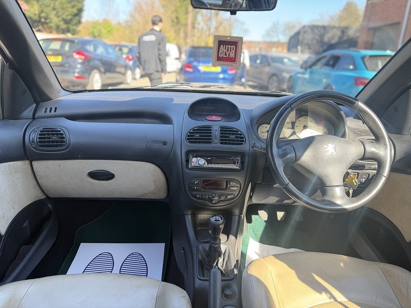 Used Peugeot 206 2000 for sale - 77937488: Photo 8