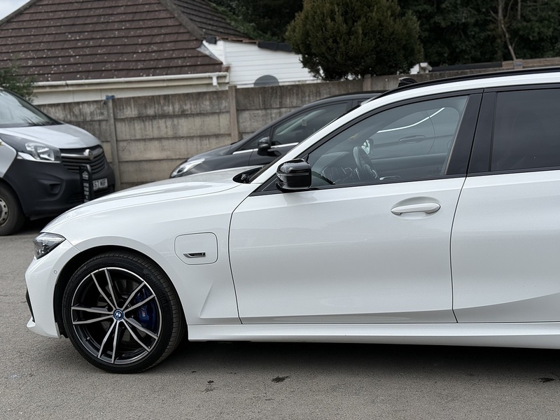 Used BMW 3 Series 2022 for sale - 77735206: Photo 18