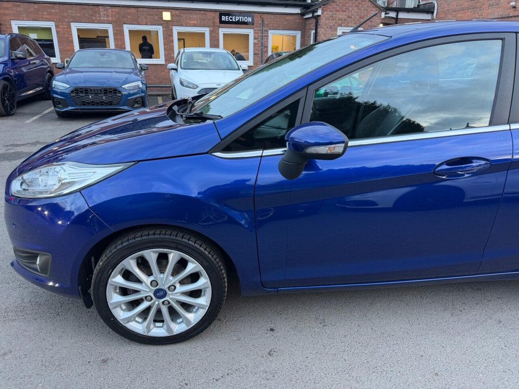 Used Ford Fiesta 2015 for sale - 76510212: Photo 12