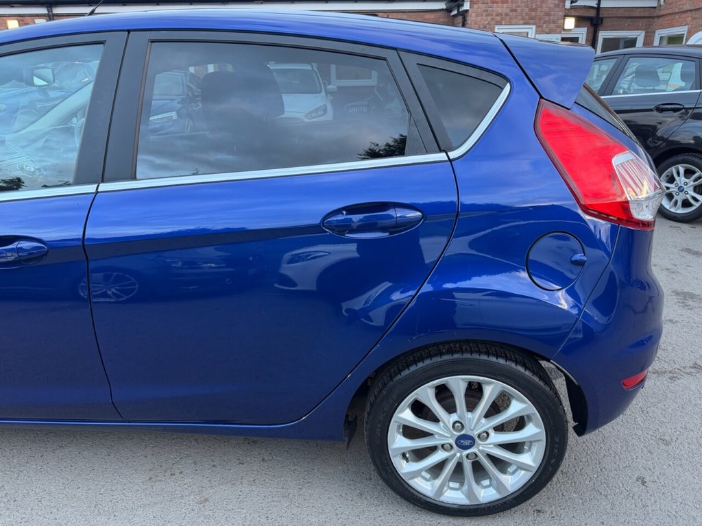 Used Ford Fiesta 2015 for sale - 76510212: Photo 13