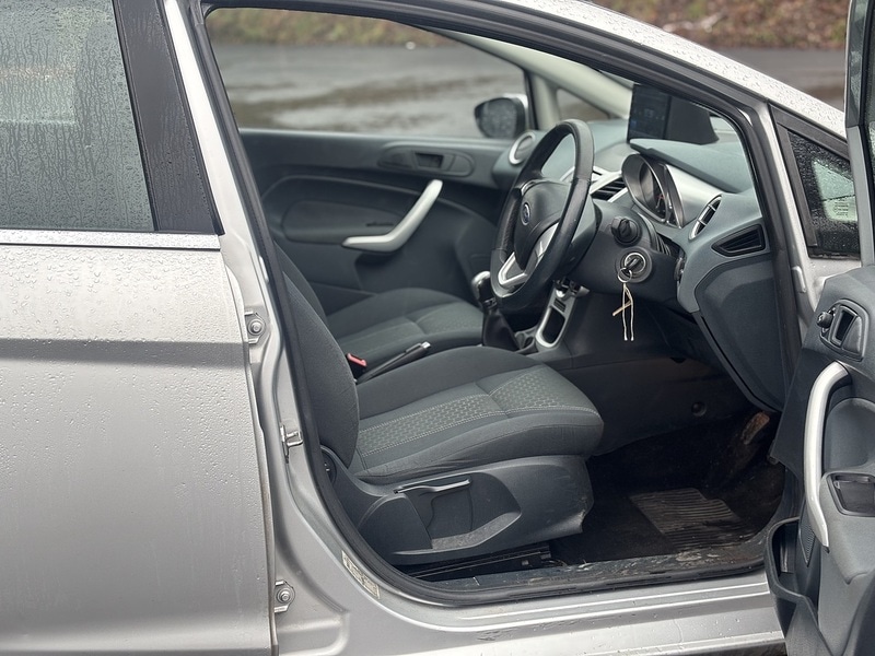 Used Ford Fiesta 2010 for sale - 77803207: Photo 13