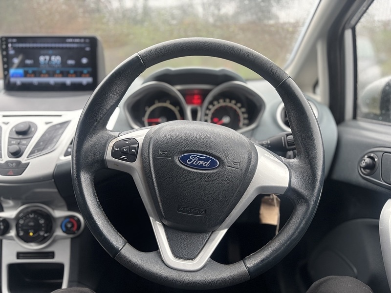 Used Ford Fiesta 2010 for sale - 77803207: Photo 23