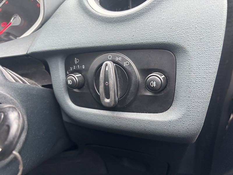 Used Ford Fiesta 2010 for sale - 77803207: Photo 25