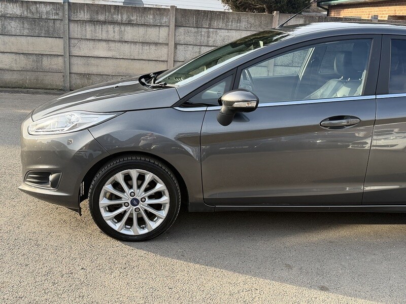Used Ford Fiesta 2016 for sale - 77961599: Photo 24
