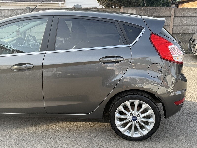 Used Ford Fiesta 2016 for sale - 77961599: Photo 25