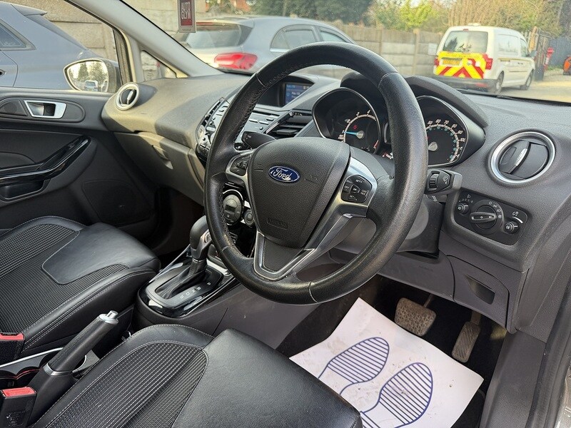 Used Ford Fiesta 2016 for sale - 77961599: Photo 26