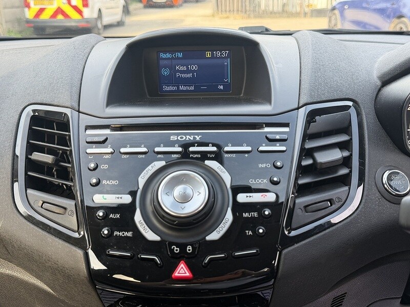 Used Ford Fiesta 2016 for sale - 77961599: Photo 36