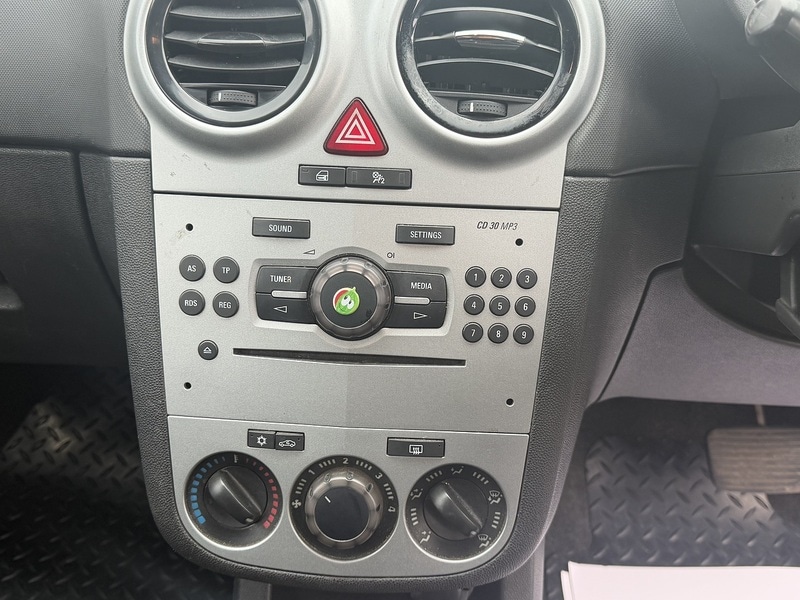 Used Vauxhall Corsa 2013 for sale - 78004035: Photo 34