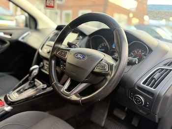 Used Ford Focus 2017 for sale - 77701925: Photo